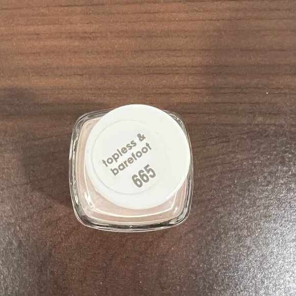 Essie Topless & Barefoot Nail Polish - Picture 2 of 2
